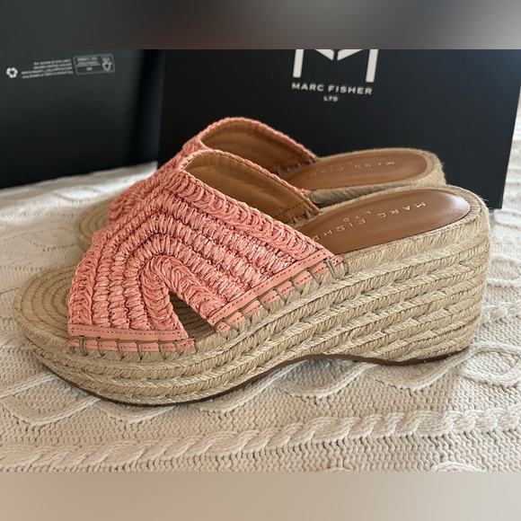 Marc Fisher Pink Woven Wedge platform Sandals Designer Women’s Size 9 - Picture 1 of 14